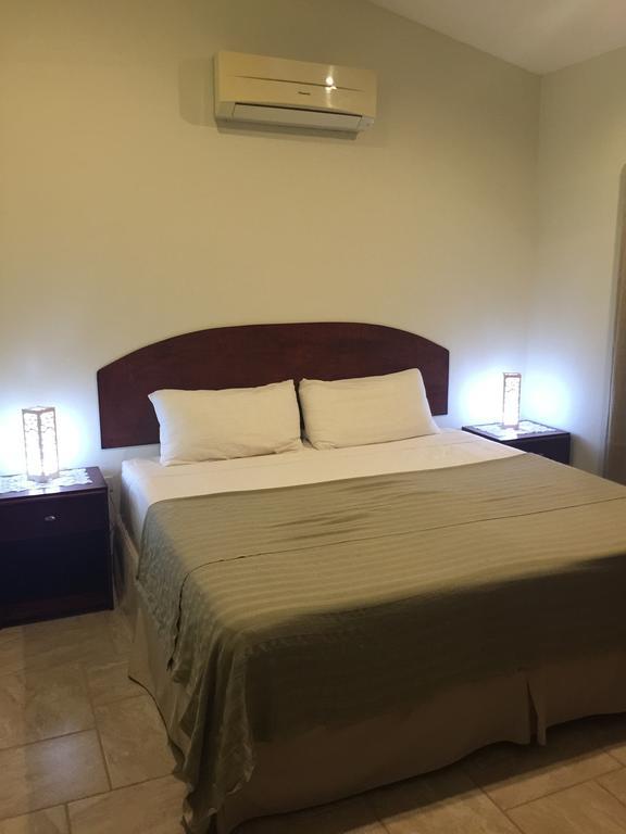 Guest House Playa Flamingo Dış mekan fotoğraf